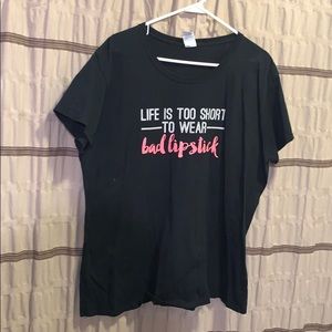 Gildan 2XL Lipstick tee